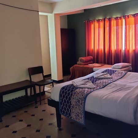 Hotel Caveri Comfort Inn Madikeri Dış mekan fotoğraf