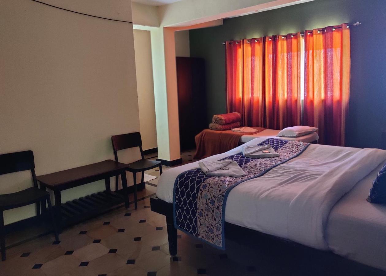 Hotel Caveri Comfort Inn Madikeri Dış mekan fotoğraf