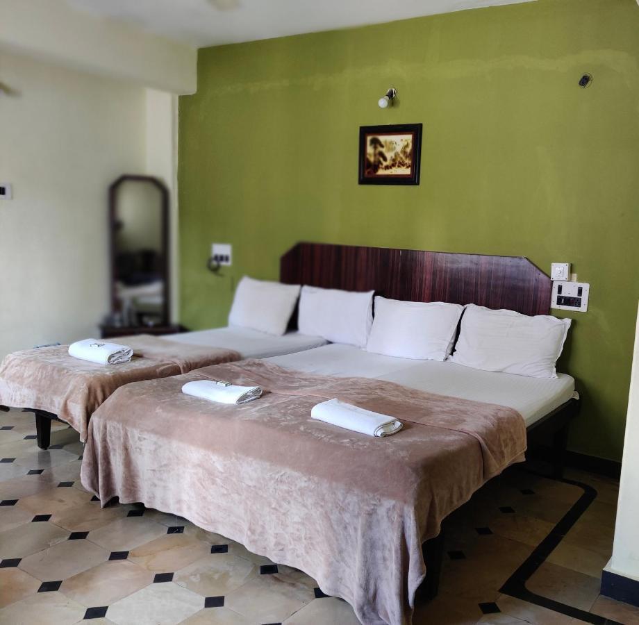 Hotel Caveri Comfort Inn Madikeri Dış mekan fotoğraf