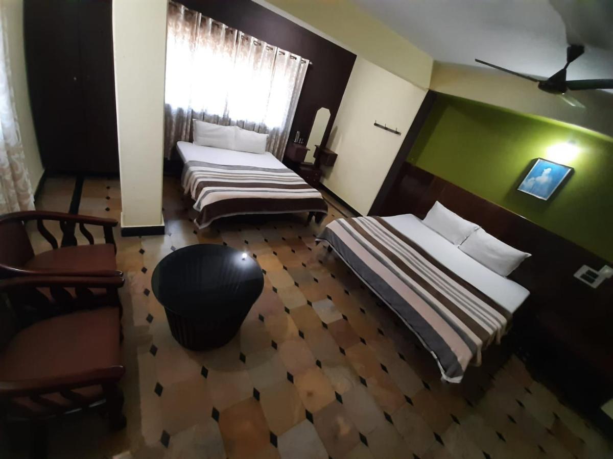 Hotel Caveri Comfort Inn Madikeri Dış mekan fotoğraf